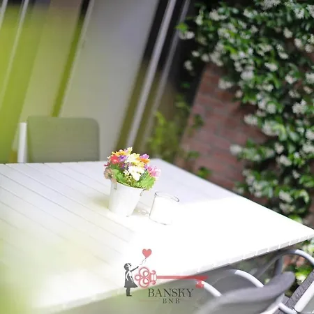 Center - For 6 People With Terrace -by Easylife Swiss * Lugano