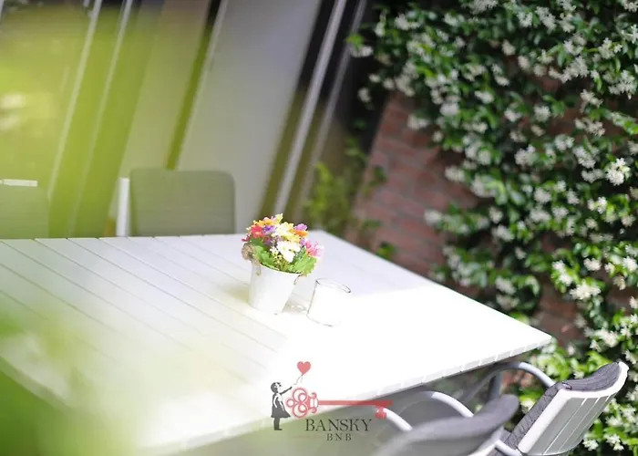 Center - For 6 People With Terrace -by Easylife Swiss * Lugano